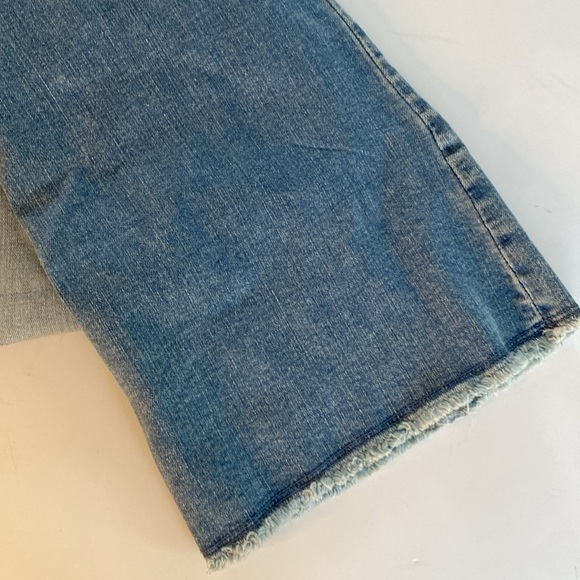 Gap Kids 70’s Flare Leg High Rise Distressed Jeans - Size 14 - Picture 11 of 17